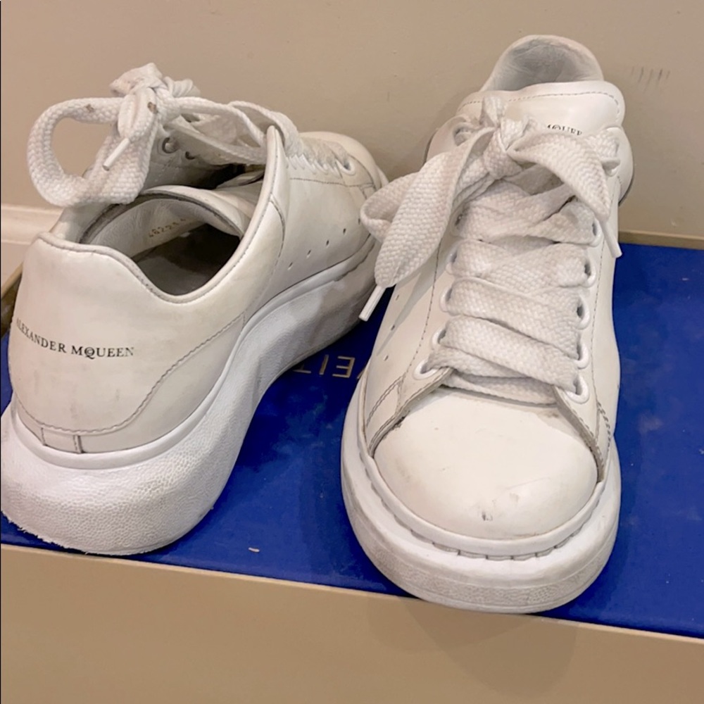 Alexander McQueen classic white leather sneaker